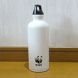 未使用品　SIGG シグ WWFコラボ SWIS MADE SIGGボトル パンダ　マイボトル　タンブラー　白　ホワイト　0.6L 希少　レア