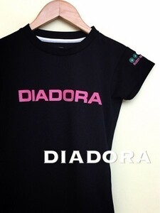 【1点物】ディアドラ DIADORA Tシャツ レディース 刺繍 イタリア 女性用 半袖 バックプリント ブラック 黒 Sサイズ カットソー ウエア&