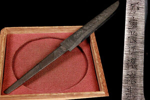 ●中国彫り ( 不盡長江滾滾來 ) 大小刀!! 在銘 小道具刀装具 107872