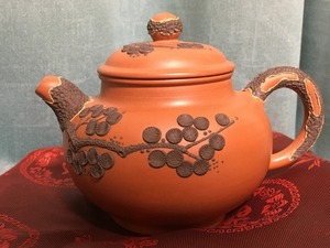 中国 欽陶居 黄新作 貼花梅木壺 急須 No.16 紫泥 白泥 紫砂 茶壷 茶壺 欽州