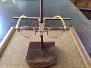 べっ甲テンプルの眼鏡フレ－ム（RW-40）