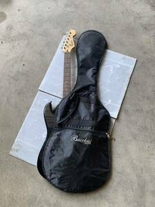 ff229 ♪Squier by Fender Stratocaster エレキギター 中古現状品