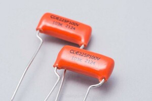 在庫処分特価　オレンジドロップ　Orange Drop　225P　0.01μF（103K）／100V　新品2個セットA