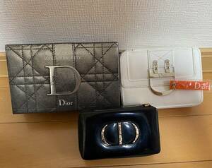 中古　＊ 　Dior　　カラーデザイン　パレット　　3セット　（HO-2）