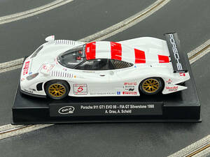 No.018 SLOT.IT CA23f “911 GT1 EVO 98 n.5 FIA GT Champ. Silverstone 1998 [新品未使用 1/32スロットカー] 