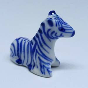 新品未使用新品 zebra シマウマ縞馬アニマル青白陶器 ブルー＆ホワイト染付手描き陶器エスニックハンドメイド