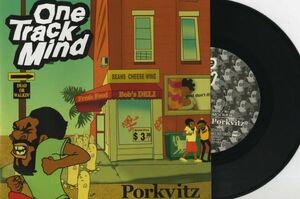 【ロック 7インチ】One Track Mind - Porkvit / D-skas [School Bus Records SCHOOL-021]