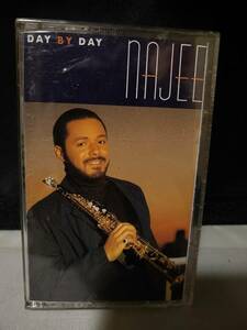 C8961　カセットテープ　NAJEE DAY BY DAY　ナジー