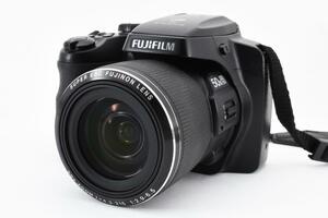 美品FUJIFILM FINEPIX S9900W　一体型デジタルカメラ　富士フィルム　ファインピクス　50倍ズーム