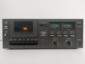 12999　TEAC ティアック STEREO CASSETTE DECK ステレオカセットデッキ F-200 通電確認 USED品