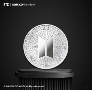 BTS 防弾少年団 公式グッズ 10周年記念メダル　KOMSCOメダル