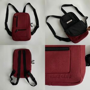 miumiu archive 90s crimson backpack リュック ショルダー調節可