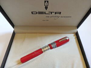 ◆【希少】DELTA デルタ 万年筆 トロフェオ・ジュリエッタ・アルファロメオ アルファ・レッド　ペン先：18K750ソリッドゴールド M