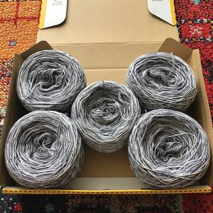 編み物糸　引き揃え糸 5玉