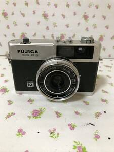 FUJICA 35 FS 35mm f2・8 レンズ搭載