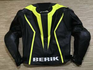 BERIK 牛革/牛革パンチングレザーレーシングジャケット 日本サイズのM-Lサイズ 