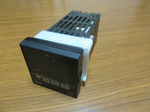 【中古】温度調節器 デジタル調節計 オムロン E5CK-RR1 AC100-240V リレー出力