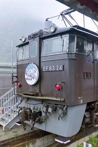 EF63 24 白山HM