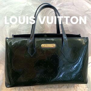 LOUIS VUITTON モノグラムヴェルニ ウィルシャーPM ブルーニュイ