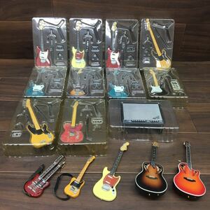 US240409 B-37 FENDER フェンダー ギター コレクション +アンプ まとめ16点セット トレーディングフィギュア フェンダーギター 他 現状品