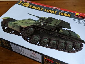 未組立 ミニアート 1/35 T-80 ソビエト　軽戦車　MiniArt SOVIET LIGHT TANK AFV プラモデル　中身未開封