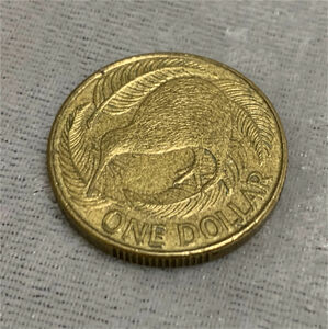 送料無料★ニュージーランド エリザベス女王　キウイバード 1ドル　1991年　硬貨・コイン