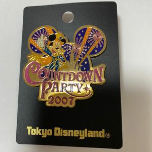 ディズニーランド　ピンバッチ