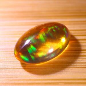 メキシコ産 天然ファイヤオパール1.55ct fire opal