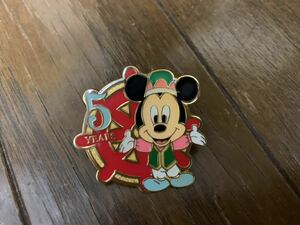 新品未使用 東京ディズニーリゾート ピンバッジ 5周年バッジ ミッキーマウス ディズニーシー TDS Disney