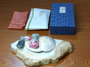 A1054　原石/香炉台＆六種の薫物/侍従お香　天然石　花台　華台　茶道　茶道具　 茶席　香　