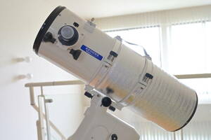 現状品☆Vixenビクセン 20cm F4 反射望遠鏡 R200SS
