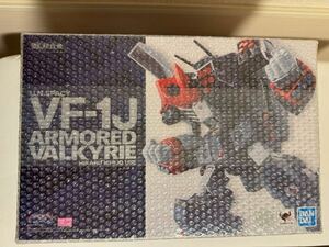 DX超合金マクロスVF-1Jアーマードヴァルキリー