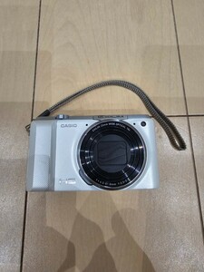 中古　CASIO EXILIM EX-ZR850 ホワイト コンパクトデジタルカメラ 