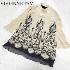 【ヴィヴィアンタム/VIVIENNE TAM】デザインシャツ　ゆったり　刺繍