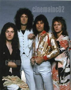 クイーン Queen/和服の4人写真/フレディ、ブライアン、ロジャー、ジョン