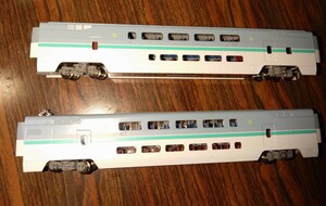 ★トミー製/新幹線E１系（旧塗装）グリーン車(T) 旧ロッド中間増結用 中古品 ２両セットバラシ
