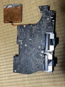 Apple 修理部品　A1311 iMac 2009年 Late 21.5 マザーボード/ロジックボード　欠損あり　(液晶コード接続部金折れ)