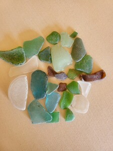 天然シーグラス　ガラス　素材　ビーチグラスチップ 海からの贈り物 シーグラス