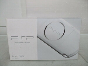 G3034　送料無料！PSP　プレイステーション・ポータブル　パール・ホワイト　PSP-3000PW　中古品/動作確認済み/メモリー8GB付