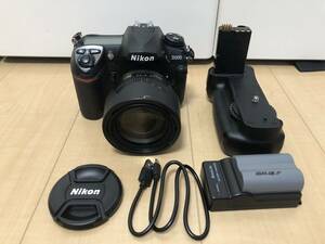 ★完動品★ショット数少ない★　NIKON D200+MBD200+レンズ DX AF-S NIKKOR 18-70 1:3.5-4.5G EG