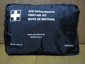 【新品】BMW　純正　FIRST AID KIT　ファーストエイドキット　救急セット