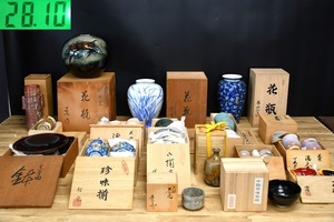 NY5-101【現状品】陶器まとめ　総重量：約28.1㎏　花瓶　茶碗　湯呑　茶器　酒器　萩焼　有田焼　大樋焼　会津焼　清水焼 他　中古品