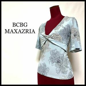 BCBGMAXAZRIA ビーシービージーマックスアズリア カットソー エレガントな菊柄 半袖 花柄 ライトブルー S