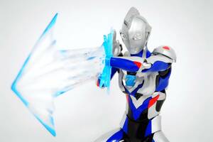 Figure-rise Standard ウルトラマンゼット / プラモデル 完成品