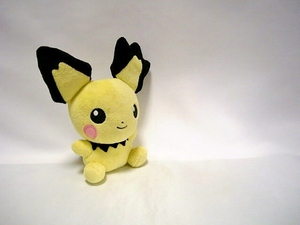 ●ポケモンセンター　ギザみみ　ピチュードール　ぬいぐるみ●ポケットモンスター　2009●