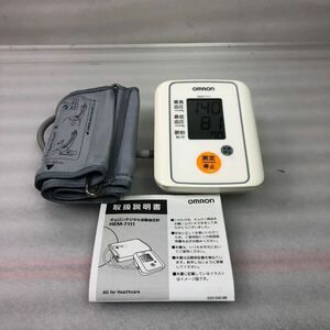 OMRON オムロン 上腕式血圧計 HEM-7111 自動電子血圧計 