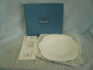 ●ウェッジウッド白磁プレート●WEDGWOOD Bone China NANTUCKET Geo. Davis 皿　未使用　箱入り