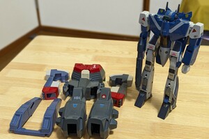 タカトクトイス 1/55 VF-1J バルキリー マックス専用機　+アーマードバルキリー装甲システムセット　ジャンク品　超時空要塞マクロス