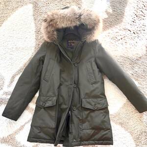 新品同様・タぐ付き★WOOLRICH ウールリッチ ダウンジャケット　コート　WWCPS1959 W