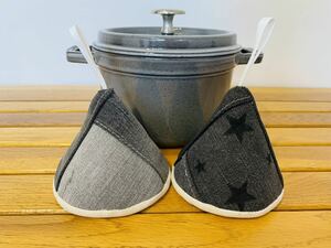 三角鍋つかみ★staub　ストウブ　ホーロー鍋★ミトン　　鍋つかみ　デニムリメイク